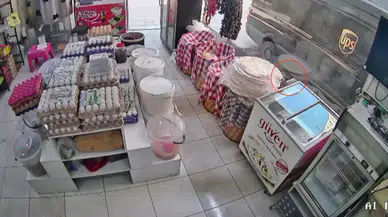 Kamyonetin Altında Kalan 4 Yaşındaki Çocuk Mucize Eseri Kurtuldu!