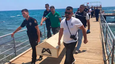 Kızkalesi'nde Sular Üzerinde Cansız Beden: Soruşturma Başlatıldı