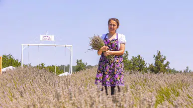 Mersin'de Kadın Girişimcinin Lavanta Tarlası Markalaştı