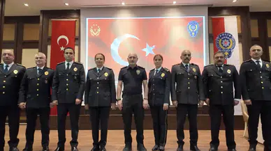 Antalya Polisinin Gurur Günü! Yeni Rütbeler Törenle Sahiplerini Buldu