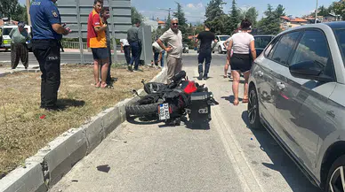 Burdur'da Otomobil ile Motosiklet Çarpıştı: 1 Yaralı