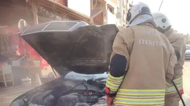 Arsuz ve İskenderun'da Peş Peşe Araç Yangını: İtfaiye Ekipleri Müdahale Etti