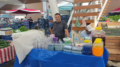 Toroslar'ın Doğal Karı Manavgat Pazarı'nda: Yaz Sıcaklarının Vazgeçilmezi "Karlama"