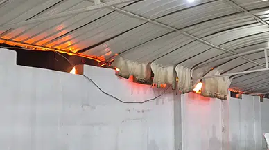 Hatay'da Düğünde Alevler Yükseldi, Halay Durmadı!