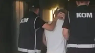 Kırmızı Bültenle Aranan Rus Dolandırıcı Antalya'da Yakalandı