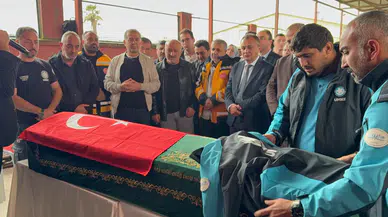 Organ Nakli Aracı Kaza Yapmıştı: Şehit UMKE Personeli Mehmet Can Gür İçin Duygusal Tören