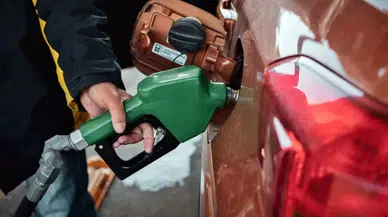 Akaryakıtta Durdurulamayan Tırmanış! Motorin 100 Lira Sınırına Dayandı