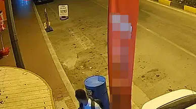 Masa Sandalyelerin Arasına Daldı: Finike'deki Dehşet Anları!