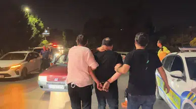 Ortalığı Birbirine Kattı: 2.45 Promil Alkollü Kadın Sürücü Anayola Fırladı!