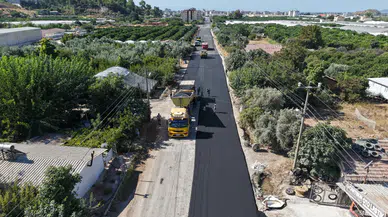 Kumluca’da Sıcak Asfalt Çalışmalarında İkinci Etap Tamamlandı