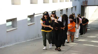 Adana Merkezli Fuhuş Operasyonu: 17 Şüpheli Tutuklandı