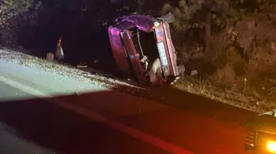 Akseki Yollarında Peş Peşe Kazalar: 2 Sürücü Yaralandı