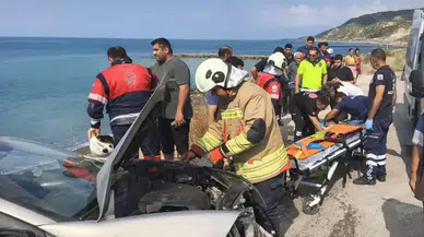 Arsuz'da Feci Kaza: Park Halindeki Araca Çarpıp Uçurumdan Sahile Uçtu