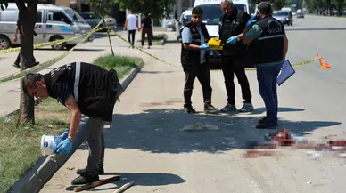 Adana'da Adliye Çıkışı Kanlı Kavga: 1 Ölü, 5 Yaralı
