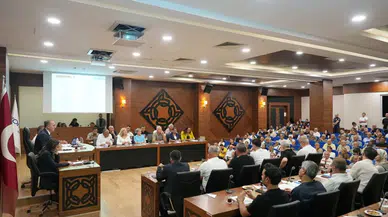 Konyaaltı Belediyesi Meclisi’nde Dengeler Değişti!