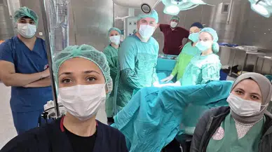 Antalya'da Çare Bulamadı: 13 Santimetrelik Kitle Burdur'da Ameliyatla Alındı