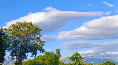 Antalya'da Öğle Saatlerine Dikkat! Sağanak Var
