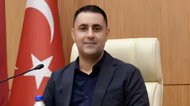 Çukurova Belediyesi’nde Rüşvet ve İhale Soruşturması: Başkan Kozay Görevden Uzaklaştırıldı!