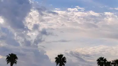 Antalya'da Cumartesi Havaya Dikkat! Şiddetli Fırtına ve Sağanak İlçeleri Vuracak