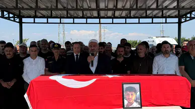 Girne'de Gemi Faciasında Hayatını Kaybeden Üniversiteli Gönül Tarsus'ta Son Yolculuğuna Uğurlandı!