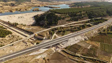 Burdur Milletvekili’nden Tefenni-Korkuteli Yolu  'Müjdesi!'