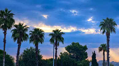 Antalya'da Şiddetli Yağış Alarmı! Hangi İlçelerde Etkili Olacak?