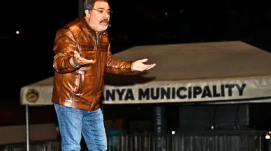 Ahmet Ümit Yeni Kitabını İlk Kez Alanya’da İmzaladı: 8. Kitap Fuarı Sona Erdi