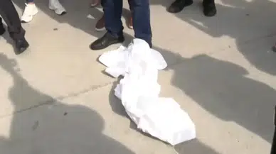 Emeklilerden Ankara'ya Kefenli Yürüyüş: "Sadaka Değil Hakkımızı İstiyoruz"