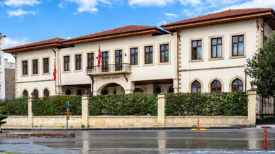 Antalya'daki Memur Dosyalarında 18 Usul Hatası! Antalya Valiliği'nden Kurumlara Resmi Uyarı