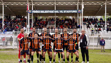 Finike Belediye Spor Şampiyonluğa Koşuyor: Korkuteli Engelini Tek Golle Geçti!