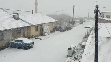 Isparta'da Mayıs Ayında Kar Sürprizi: Yüksek Kesimler Beyaza Büründü!
