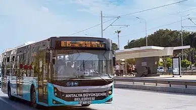Antalya’da Toplu Taşımada Yeni Uyarı: Durakta Bekleyen Yolcu Alınmadan Geçilemeyecek