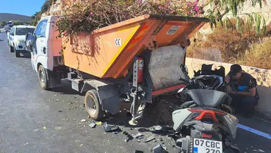 Kaş’ta Atık Kamyonuna Arkadan Çarpan Motosikletliden Acı Haber!