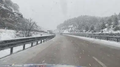 Afyon’un O İlçeleri Beyaza Büründü: Ulaşım Durma Noktasına Geldi!