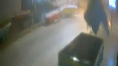 Finike’de Hortum Tonlarca Ağırlıktaki Römorku Kağıt Gibi Savurdu!