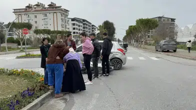 Gazipaşa'da Yaralanan Sürücüye İlk Müdahaleyi Olay Yerinden Geçen Doktor Yaptı