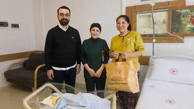 Kemer’de Yeni Doğan Bebeklere Sıcak Karşılama