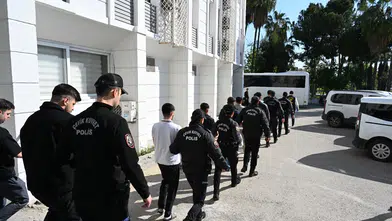 Mersin’de Dev Dolandırıcılık Operasyonu: 100 Milyonluk Vurgun Çökertildi