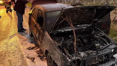 Isparta’da Korkutan Araç Yangını: Otomobil Alevlere Teslim Oldu