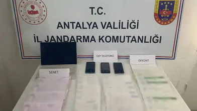 Kaş'ta Vatandaşlara Senet, Çek ve Yüksek Faiz Veren Çete Çökertildi!