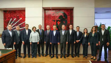CHP’li Büyükşehir Belediye Başkanlarından Ortak Açıklama: 'Özgür Özel’in Yanındayız'