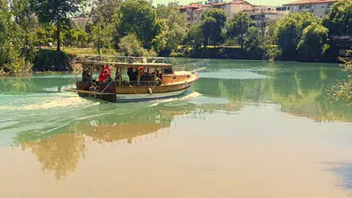 Manavgat Irmağı'nda Korkutan Manzara: Masmavi Su Çamura Bulandı!
