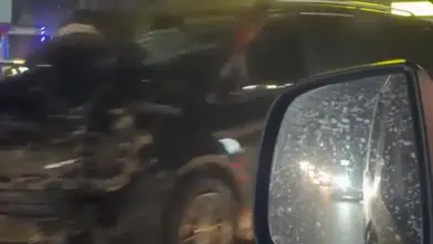 Serik'te VIP Minibüs Kuryeye Çarptı: Sürücü Kaçtı, Kurye Ağır Yaralı