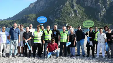 Gemilerin Pisliğini Vatandaş Temizledi: Çıralı’da Plastik Atık Alarmı