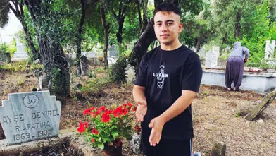 Aksu'da 16 Yaşındaki Gençten Duygulandıran Vefa Örneği!