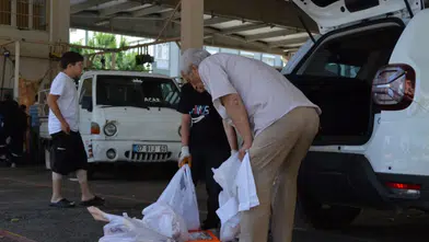 Konyaaltı'nda Sıra Beklemeden Kurban Kesimi Yapılıyor