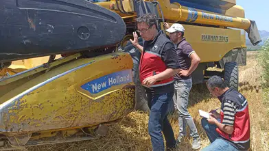 Serik'te Milyonlarca Liralık Hasat Kaybının Önüne Geçiliyor