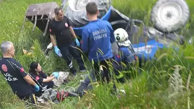 Denizli'de Kontrolden Çıkan Traktör Devrildi! 60 Yaşındaki Sürücü Kurtarılamadı!
