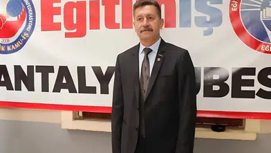 Antalya Eğitim-İş'ten Torba Yasa Tepkisi: "Atatürk İlkesi Pazarlık Olamaz!"