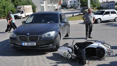 Gazipaşa'da Otomobille Çarpışan Motosiklet Sürücüsü Yaralandı